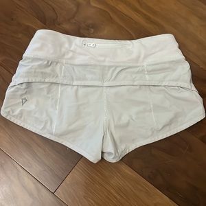 Ivivva by Lululemon Girls 8 Speedy Shorts Lined Running lavender gray